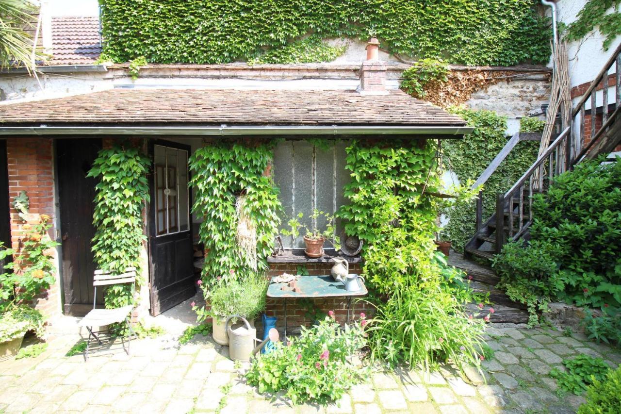 Bed and Breakfast Jardin De Mathilde Nangis Exteriér fotografie
